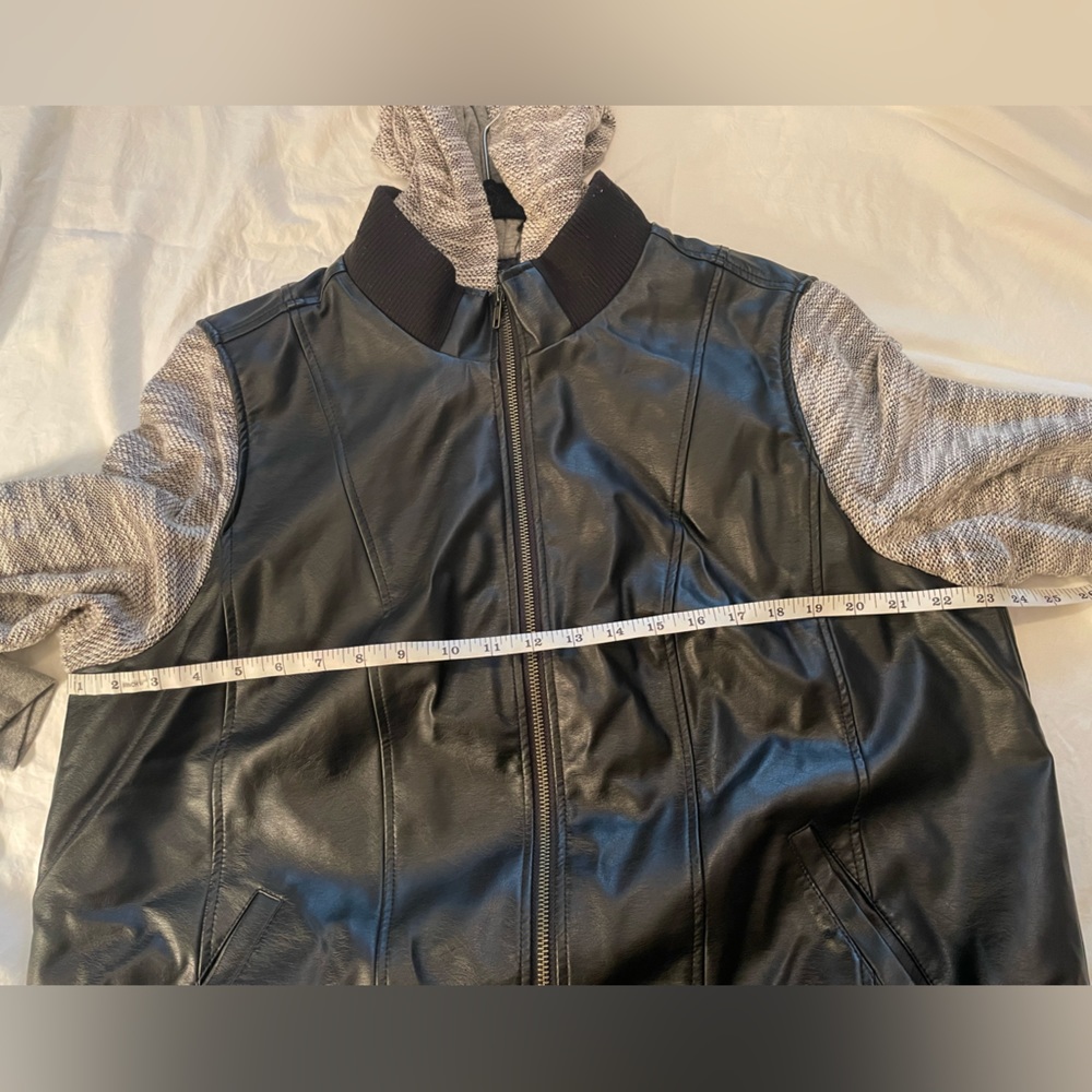 Torrid Lightweight Jacket With Removable Hood - image 8